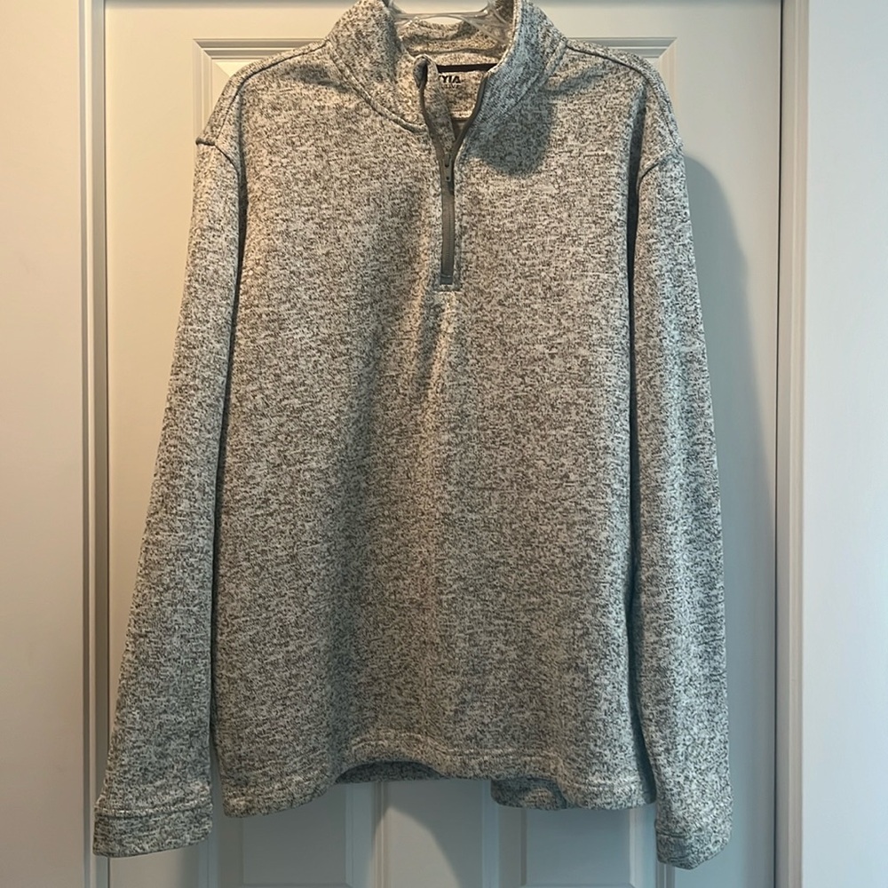 NWOT Men’s ZYIA 1/4 Zip
